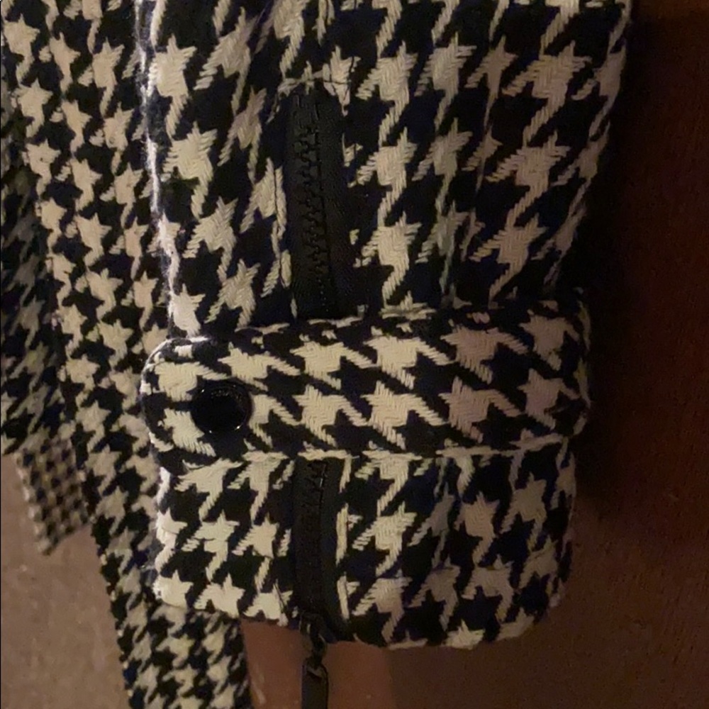 Houndstooth coat - Picture 2 of 2